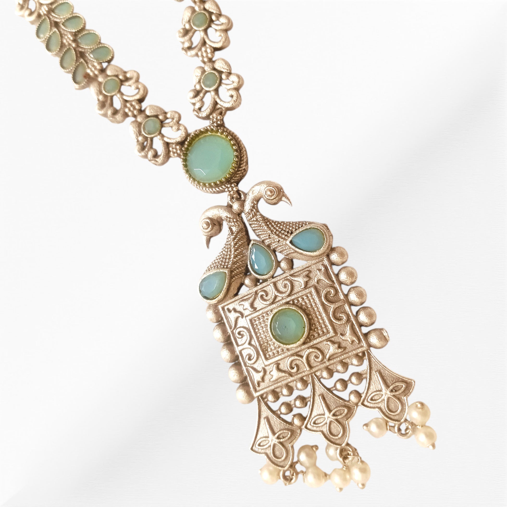 Beautiful-Oxidised-Silver-Necklace-Pendant--For-A-Bold-Look-In-USA, Arkanass