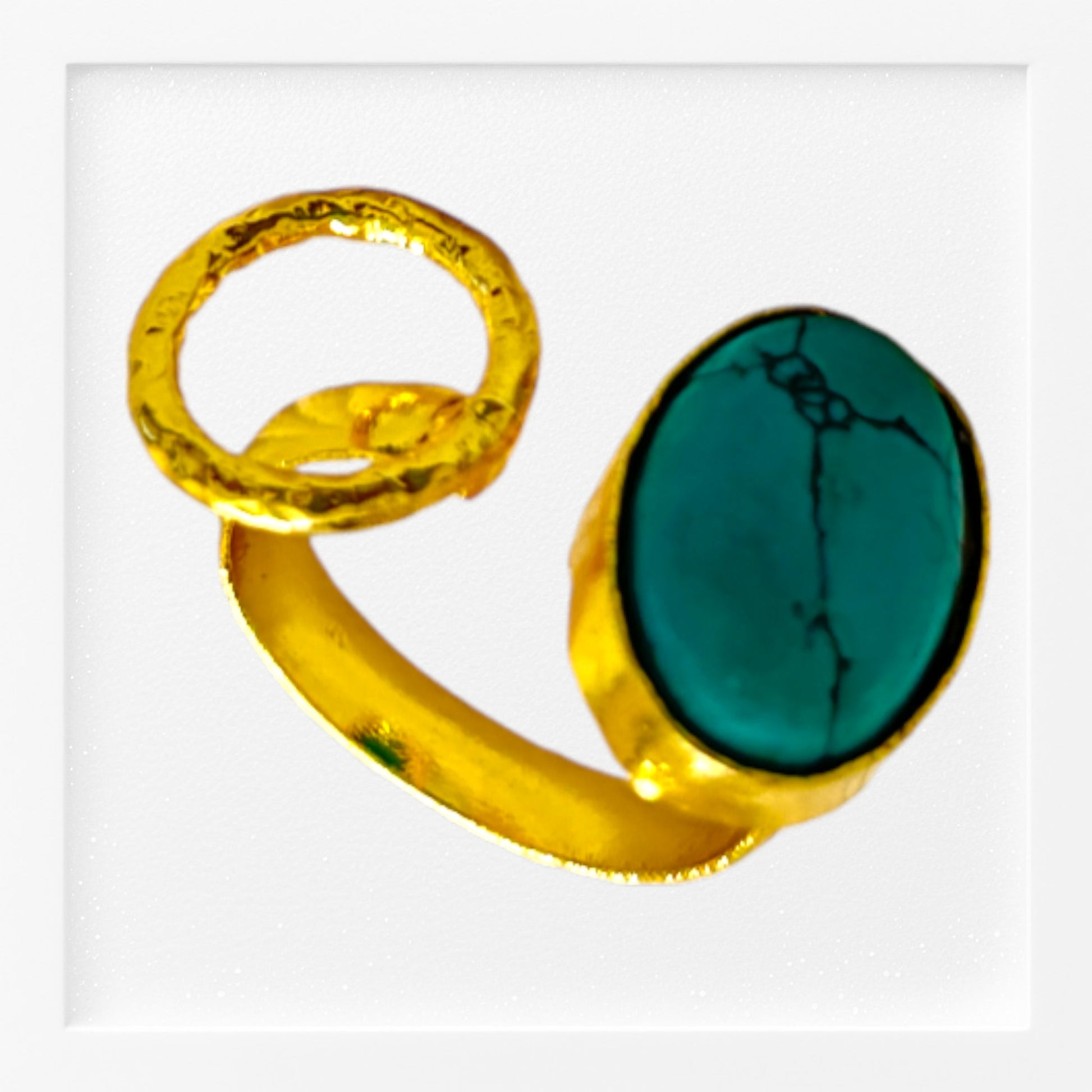 Gold-Costume-Rings-In-Brass-Adjustable