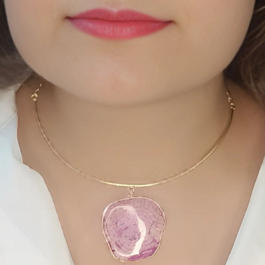 pink-pendant-gold-statement-necklace