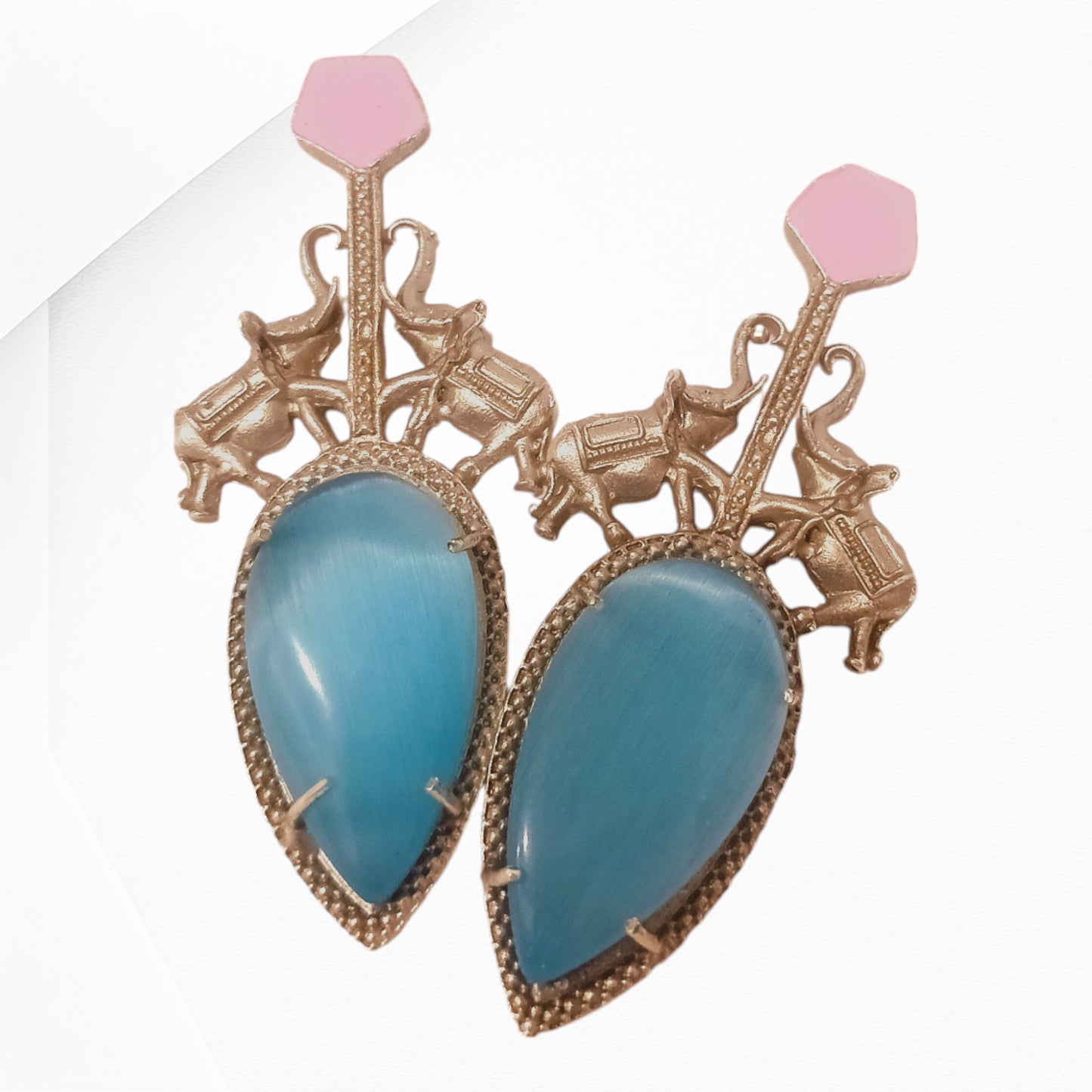 Meauiful’s Blue Monalisa Stone Costume Jewelry Earrings